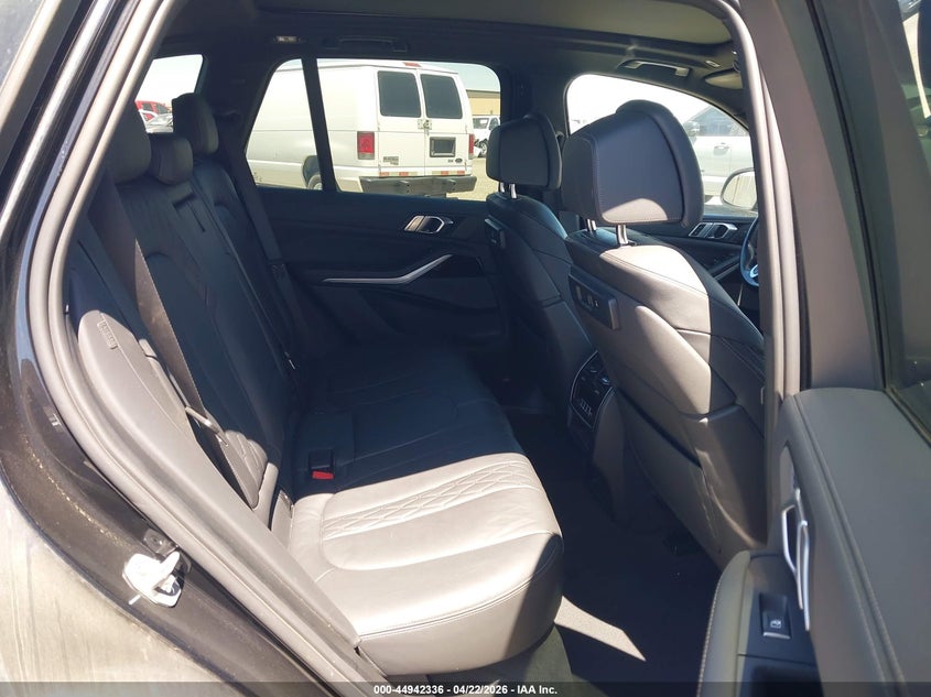 2023 BMW X5 VIN 5UXCR6C02P9N48507 IAAI salvage auction — RIGHT FRONT, Wait Title, sold $22,800 on 2026-07-16 (photo 8)