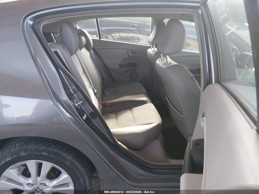 2012 Honda Insight VIN JHMZE2H72CS001700 IAAI salvage auction — NORMAL WEAR, Salvage Title, sold $350 on 2026-07-21 (photo 8)