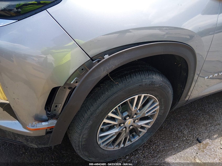 2025 Chevrolet Traverse VIN 1GNERGRS3SJ282485 IAAI salvage auction — REAR END, Salvage (Louisiana), sold $15,450 on 2026-07-28 (photo 6)