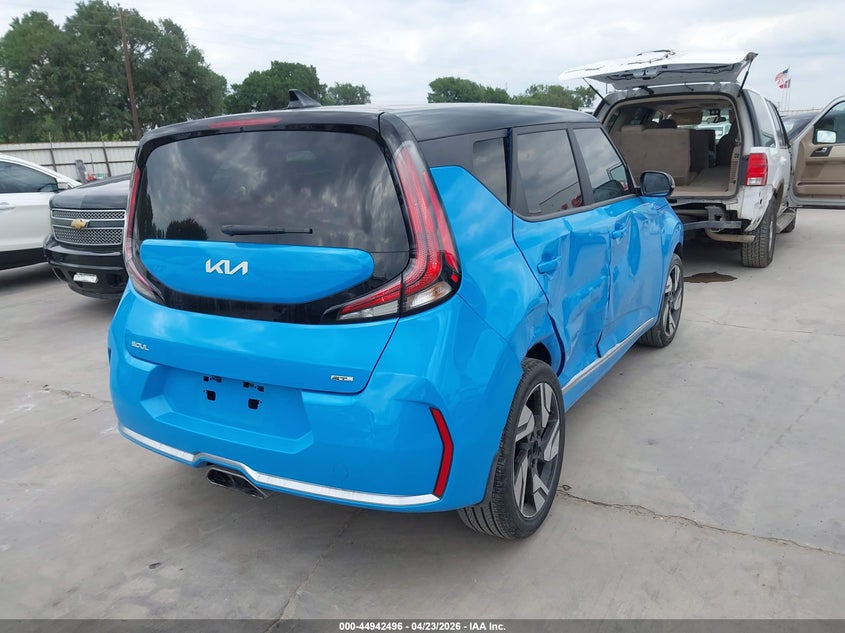 2024 Kia Soul VIN KNDJ53AU1R7221362 IAAI salvage auction — RIGHT SIDE, Original (Texas), sold $4,750 on 2026-07-07 (photo 4)