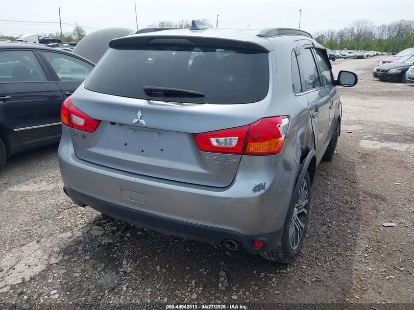 2017 Mitsubishi Outlander VIN JA4AR4AW1HZ029304 IAAI salvage auction — FRONT END, Salvage (Ohio), sold $25 on 2026-07-28 (photo 4)