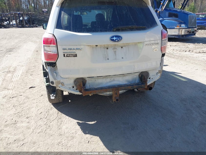 2016 Subaru Forester VIN JF2SJARC6GH526056 IAAI salvage auction — REAR END, Salvage (Vermont), sold $1,700 on 2026-07-30 (photo 6)
