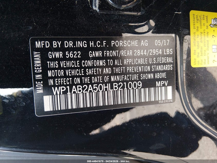 2017 Porsche Macan VIN WP1AB2A50HLB21009 IAAI salvage auction — FRONT END, Salvage (South Carolina), sold $7,325 on 2026-08-19 (photo 9)