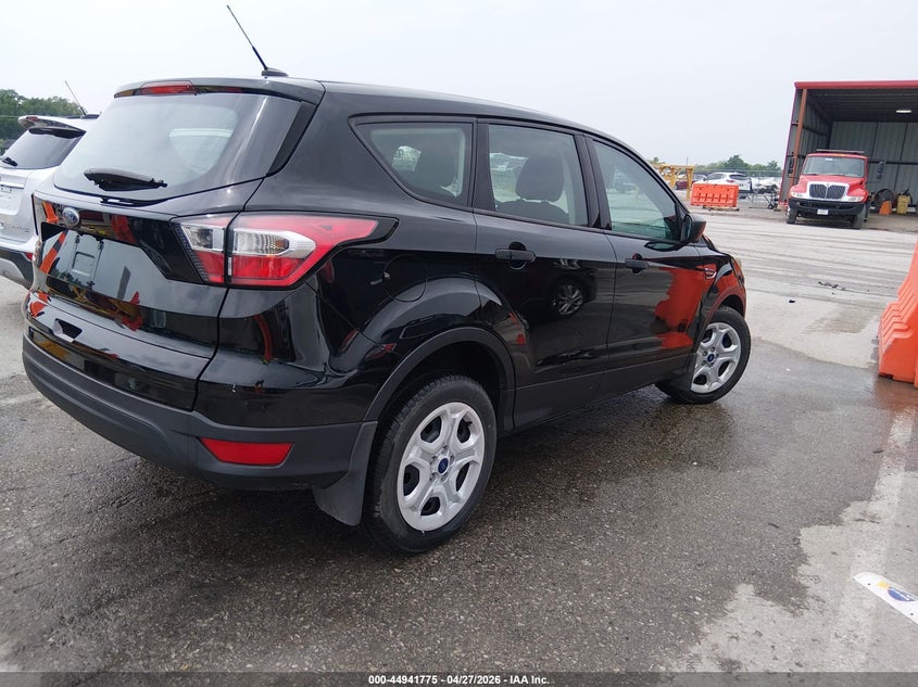 2017 Ford Escape VIN 1FMCU0F76HUC01102 IAAI salvage auction — LEFT SIDE, Salvage Title, sold $400 on 2026-07-19 (photo 4)