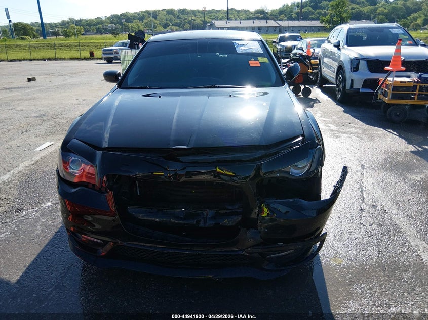 2023 Chrysler 300 VIN 2C3CCASG9PH662058 IAAI salvage auction — FRONT END, Salvage Title, sold $7,300 on 2026-08-24 (photo 6)