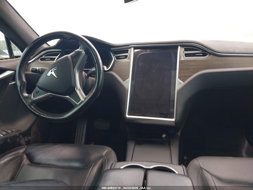 2016 Tesla Model s VIN 5YJSA1E29GF145331 IAAI salvage auction — LEFT SIDE, Clear (Florida), sold $2,100 on 2026-07-08 (photo 7)
