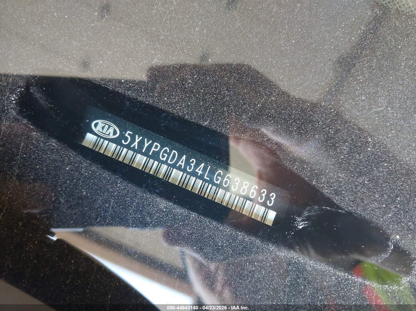 2020 Kia Sorento VIN 5XYPGDA34LG638633 IAAI salvage auction — RIGHT SIDE, Salvage Title, sold $3,975 on 2026-07-28 (photo 9)