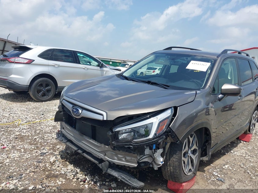 2021 Subaru Forester VIN JF2SKAJC0MH472046 IAAI salvage auction — FRONT END, Salvage (Arkansas), sold $2,850 on 2026-07-15 (photo 6)