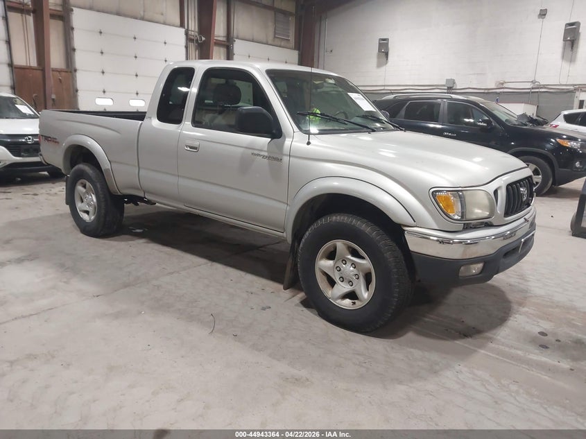 2004 Toyota Tacoma VIN 5TEWN72N34Z403294 IAAI salvage auction — NORMAL WEAR, Clear (New York), sold $4,250 on 2026-07-08 (photo 1)
