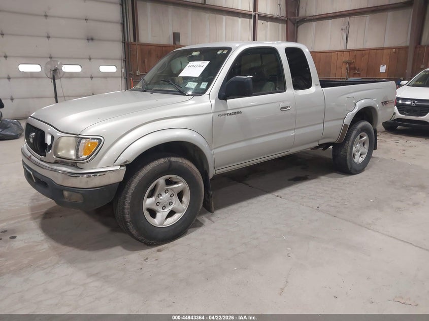 2004 Toyota Tacoma VIN 5TEWN72N34Z403294 IAAI salvage auction — NORMAL WEAR, Clear (New York), sold $4,250 on 2026-07-08 (photo 2)