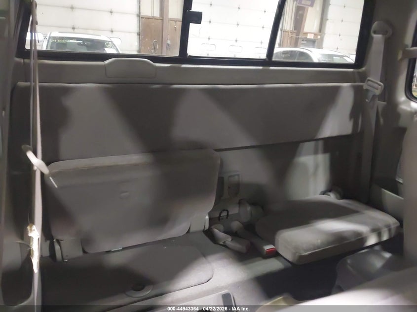 2004 Toyota Tacoma VIN 5TEWN72N34Z403294 IAAI salvage auction — NORMAL WEAR, Clear (New York), sold $4,250 on 2026-07-08 (photo 8)