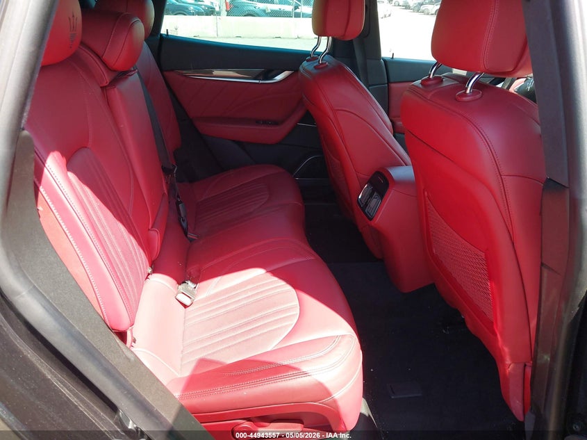 2022 Maserati Levante VIN ZN661XUA0NX396365 IAAI salvage auction — LEFT SIDE, Mv-907A (New York), sold $16,500 on 2026-07-21 (photo 8)