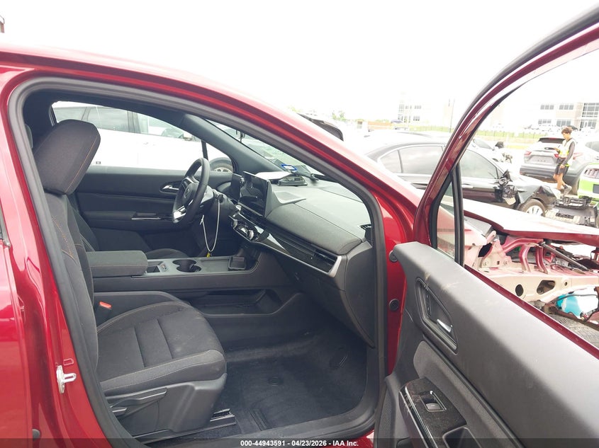 2024 Honda Prologue VIN 3GPKHVRJ2RS546393 IAAI salvage auction — FRONT & REAR, Salvage Title, sold $7,800 on 2026-07-16 (photo 5)