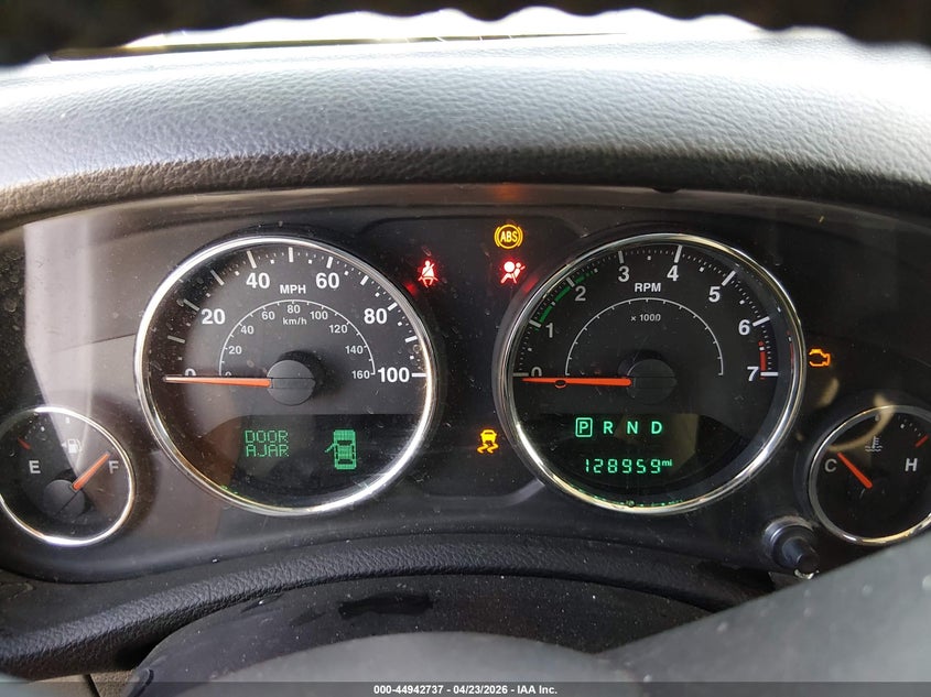 2015 Jeep Wrangler / VIN 1C4BJWDG9FL773444 IAAI salvage auction — ROLLOVER, Clear (Indiana), sold $3,050 on 2026-08-03 (photo 7)