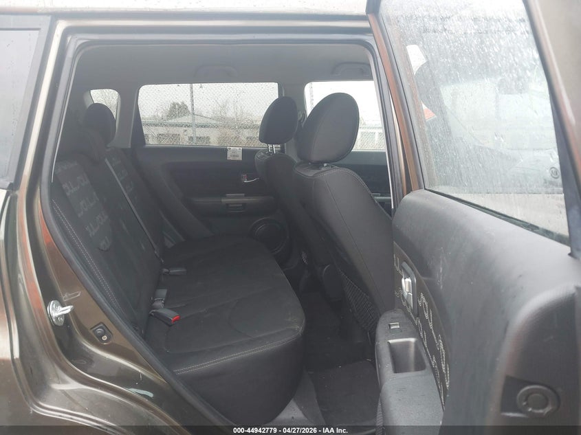 2013 Kia Soul VIN KNDJT2A65D7573046 IAAI salvage auction — WATER/FLOOD, Salvage Title, sold $275 on 2026-07-14 (photo 8)