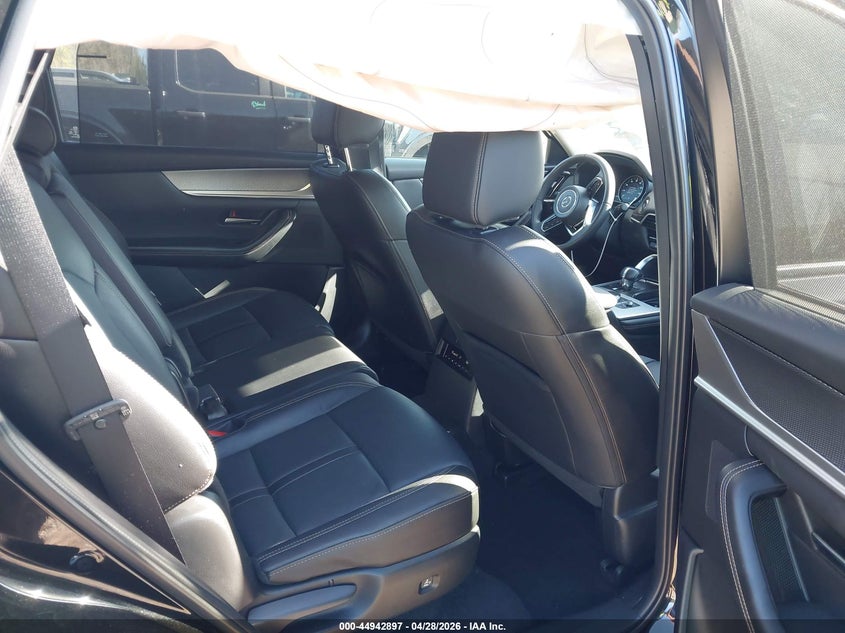 2025 Mazda Cx-90 VIN JM3KKBHD9S1212258 IAAI salvage auction — RIGHT SIDE, Salvage (New Jersey), sold $12,475 on 2026-08-25 (photo 8)