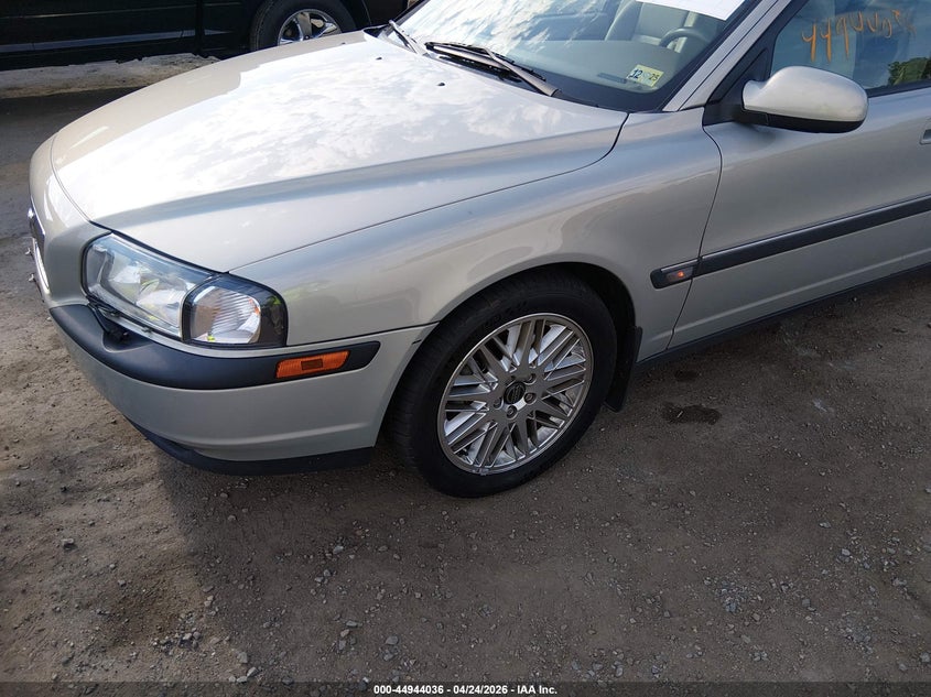 2000 Volvo S80 VIN YV1TS90DXY1115591 IAAI salvage auction — LEFT FRONT, Clear (Virginia), sold $1,100 on 2026-07-10 (photo 6)