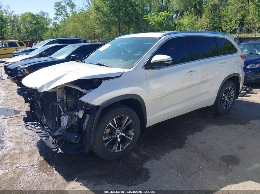 2016 Toyota Highlander VIN 5TDJKRFH1GS276565 IAAI salvage auction — FRONT END, Salvage (Colorado), sold $9,550 on 2026-07-08 (photo 2)