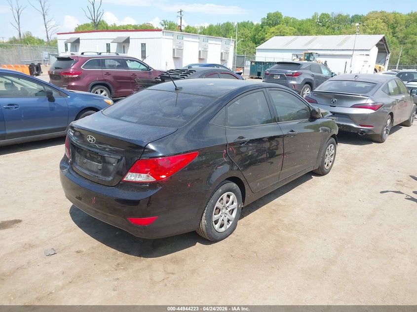 2014 Hyundai Accent VIN KMHCT4AE9EU757335 IAAI salvage auction — FRONT END, Salvage Title, sold $450 on 2026-07-28 (photo 4)