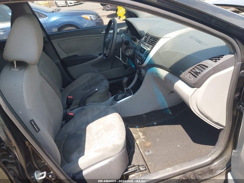 2014 Hyundai Accent VIN KMHCT4AE9EU757335 IAAI salvage auction — FRONT END, Salvage Title, sold $450 on 2026-07-28 (photo 5)