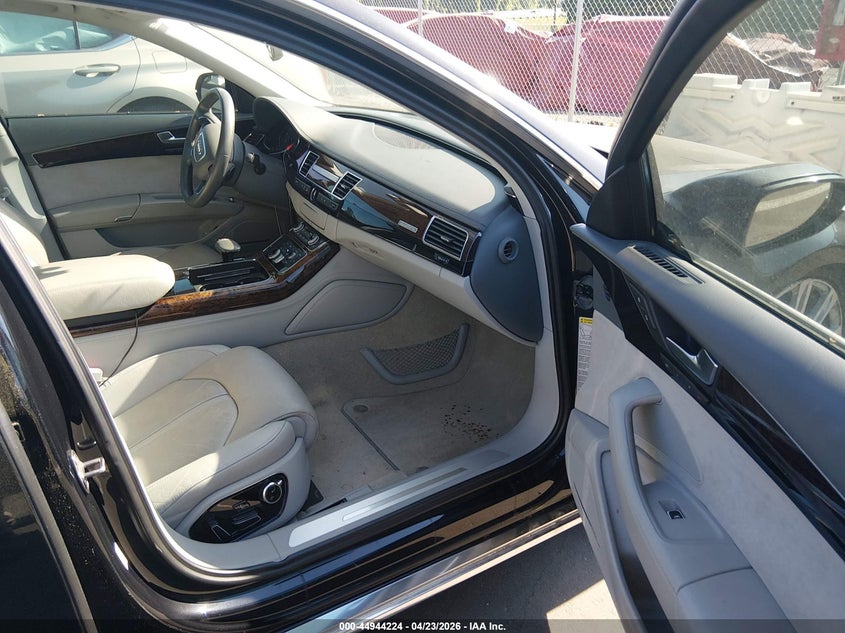 2011 Audi A8 VIN WAURVAFDXBN020476 IAAI salvage auction — NORMAL WEAR, Clear (North Carolina), sold $1,550 on 2026-07-22 (photo 5)