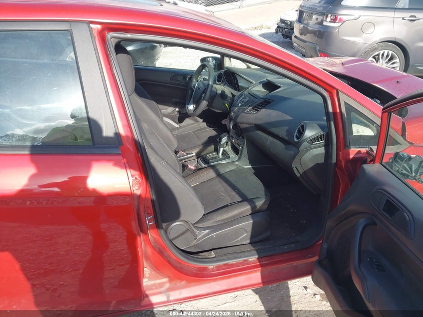 2019 Ford Fiesta VIN 3FADP4EJ2KM160683 IAAI salvage auction — FRONT END, Salvage Title, sold $275 on 2026-07-09 (photo 5)