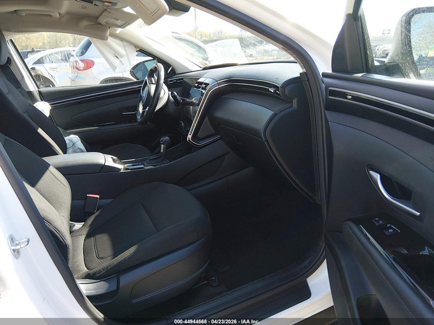 2022 Hyundai Tucson VIN 5NMJFCAE9NH147990 IAAI salvage auction — LEFT & RIGHT, Salvage (New Jersey), sold $6,225 on 2026-07-27 (photo 5)