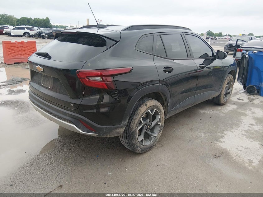 2024 Chevrolet Trax VIN KL77LHE22RC175292 IAAI salvage auction — UNDERCARRIAGE, Salvage (Illinois), sold $7,600 on 2026-07-10 (photo 4)