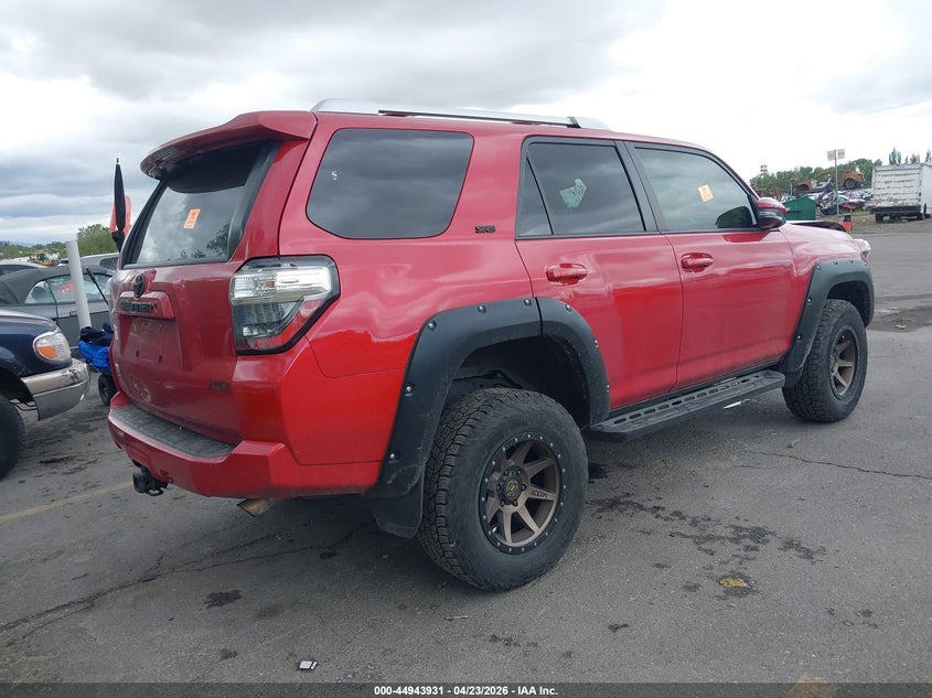2018 Toyota 4runner VIN JTEBU5JR7J5551257 IAAI salvage auction — FRONT END, Salvage (Utah), sold $6,800 on 2026-07-30 (photo 4)