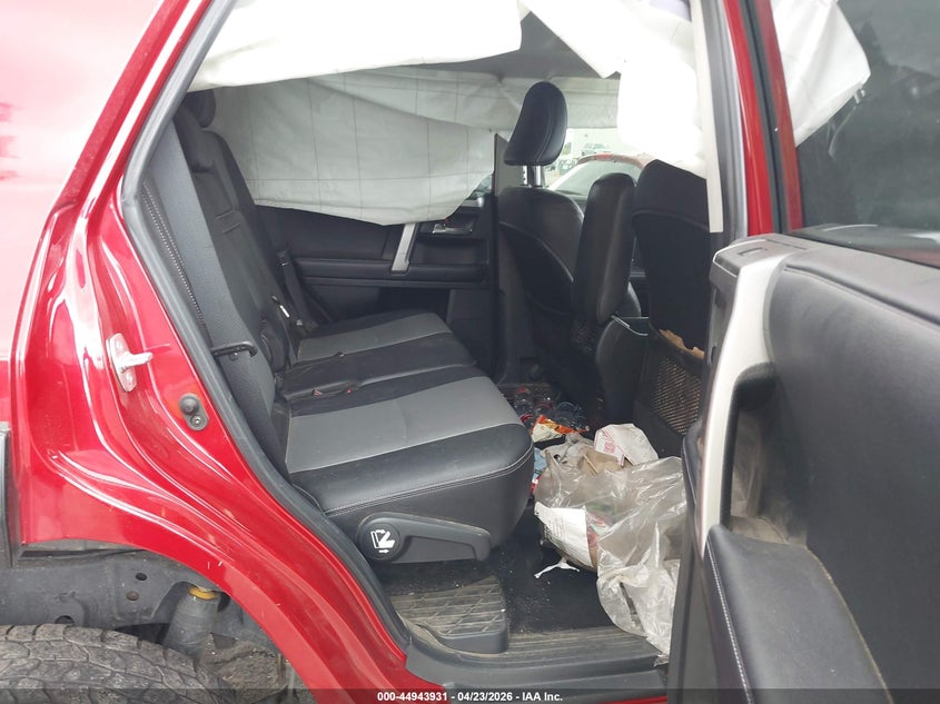 2018 Toyota 4runner VIN JTEBU5JR7J5551257 IAAI salvage auction — FRONT END, Salvage (Utah), sold $6,800 on 2026-07-30 (photo 8)