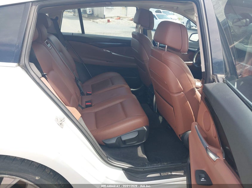 2014 BMW 5er VIN WBA5M4C58ED183752 IAAI salvage auction — UNDERCARRIAGE, Salvage (Pennsylvania), sold $3,500 on 2026-07-13 (photo 8)