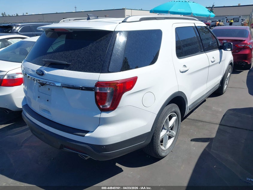 2018 Ford Explorer VIN 1FM5K7D80JGC06187 IAAI salvage auction — RIGHT FRONT, Salvage Title, sold $4,050 on 2026-08-12 (photo 4)