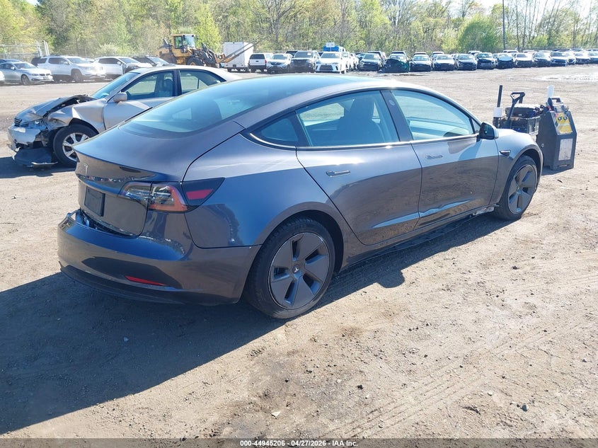 2023 Tesla Model 3 VIN 5YJ3E1EA2PF510139 IAAI salvage auction — LEFT & RIGHT, Salvage Title, sold $5,550 on 2026-07-22 (photo 4)