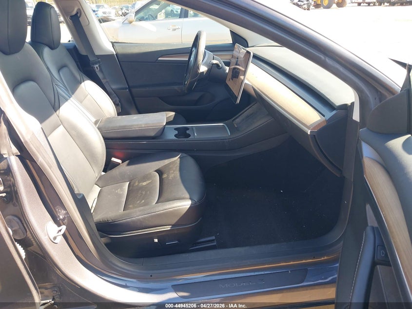 2023 Tesla Model 3 VIN 5YJ3E1EA2PF510139 IAAI salvage auction — LEFT & RIGHT, Salvage Title, sold $5,550 on 2026-07-22 (photo 5)