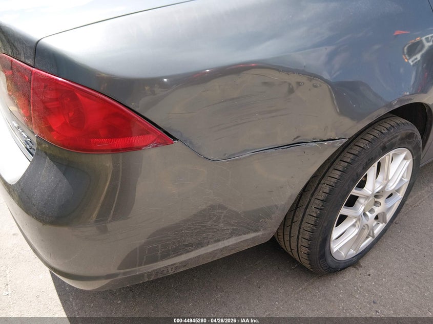 2007 Buick Lucerne VIN 1G4HE57Y17U170136 IAAI salvage auction — RIGHT REAR, Salvage (Utah), sold $275 on 2026-07-09 (photo 6)