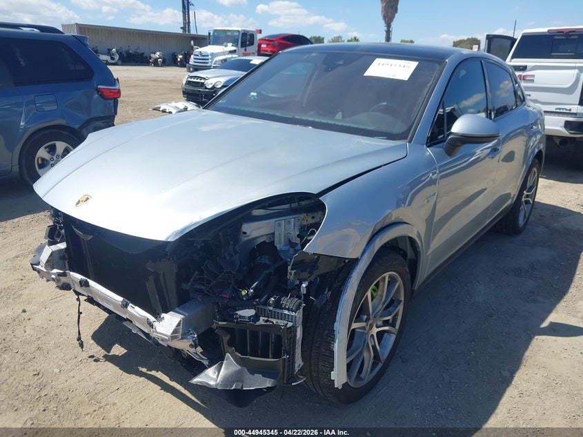2022 Porsche Cayenne VIN WP1BE2AY8NDA51058 IAAI salvage auction — Front End, Salvage (California), sold $31,750 on 2026-05-20 (photo 2)