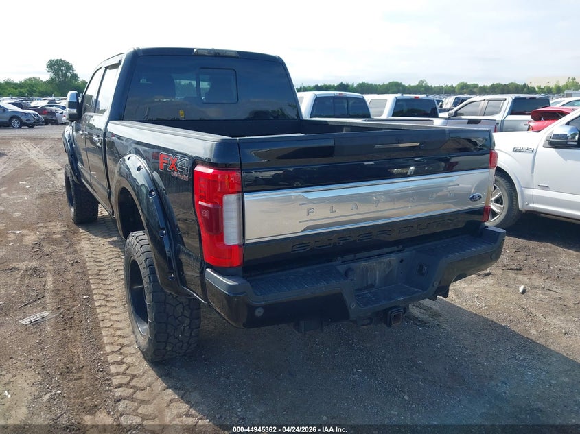 2017 Ford F350 VIN 1FT8W3BT4HEB76039 IAAI salvage auction — RIGHT SIDE, Salvage Title, sold $15,450 on 2026-07-29 (photo 3)