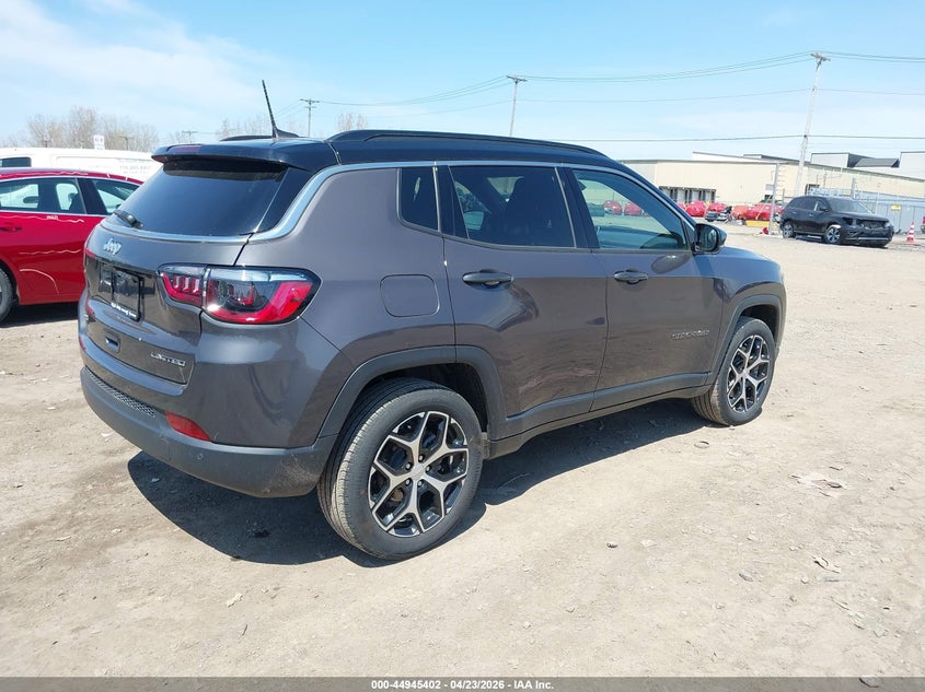 2024 Jeep Compass VIN 3C4NJDCN1RT121752 IAAI salvage auction — HAIL, Wait Title, sold $7,575 on 2026-07-22 (photo 4)