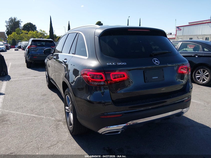 2022 Mercedes-benz Glc class VIN W1N0G8DB7NV337631 IAAI salvage auction — THEFT, Wait Title, sold $9,100 on 2026-07-23 (photo 3)
