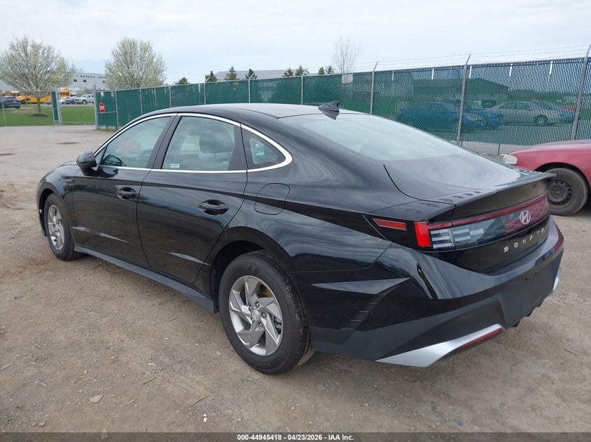 2025 Hyundai Sonata VIN KMHL24JA3SA517968 IAAI salvage auction — RIGHT FRONT, Salvage Title, sold $6,900 on 2026-07-07 (photo 3)