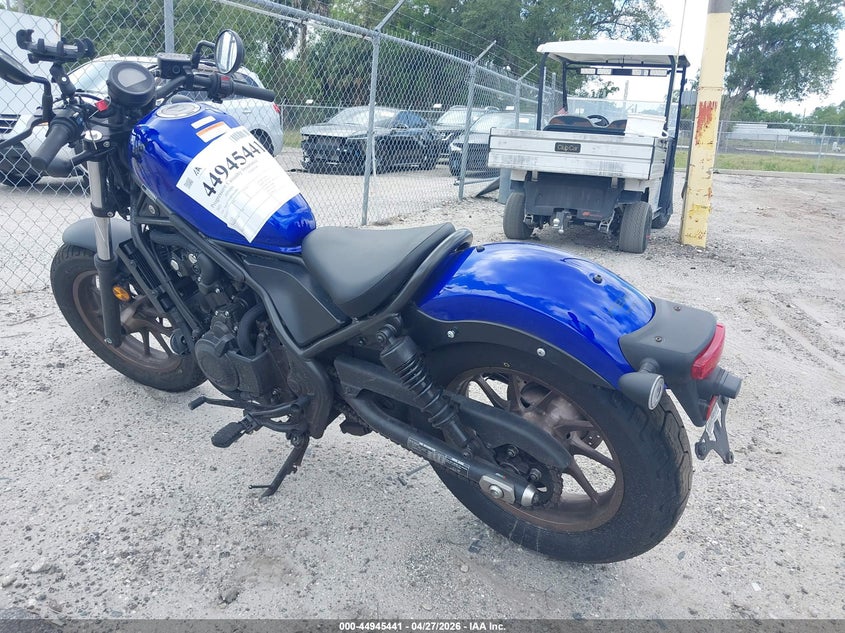 2023 Honda Cm VIN MLHPC5652P5601409 IAAI salvage auction — RIGHT SIDE, Rebuildable (Florida), sold $1,100 on 2026-07-14 (photo 3)