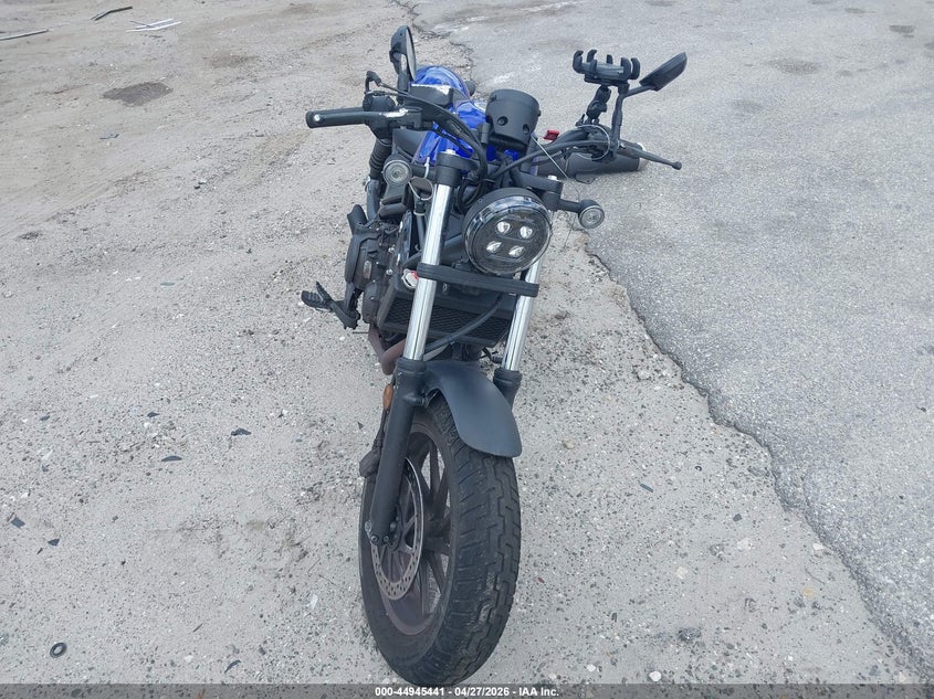 2023 Honda Cm VIN MLHPC5652P5601409 IAAI salvage auction — RIGHT SIDE, Rebuildable (Florida), sold $1,100 on 2026-07-14 (photo 5)