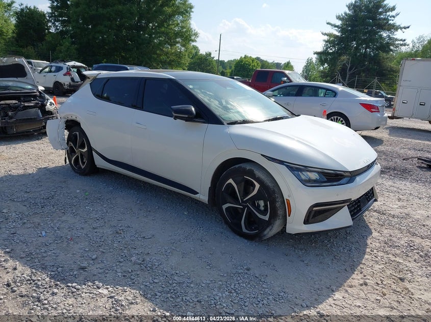 2024 Kia Ev6 VIN KNDC4DLC8R5210716 IAAI salvage auction — REAR END, Wait Title, sold $10,550 on 2026-07-16 (photo 1)