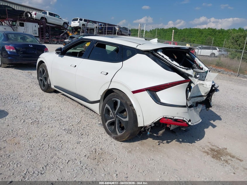 2024 Kia Ev6 VIN KNDC4DLC8R5210716 IAAI salvage auction — REAR END, Wait Title, sold $10,550 on 2026-07-16 (photo 3)