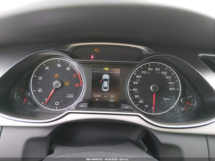 2015 Audi A4 VIN WAUFFAFL3FN018632 IAAI salvage auction — FRONT END, Salvage (New Jersey), sold $2,225 on 2026-08-01 (photo 7)