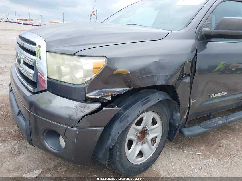 2011 Toyota Tundra VIN 5TFRM5F16BX025987 IAAI salvage auction — SIDE, Salvage (Texas), sold $2,250 on 2026-07-22 (photo 6)