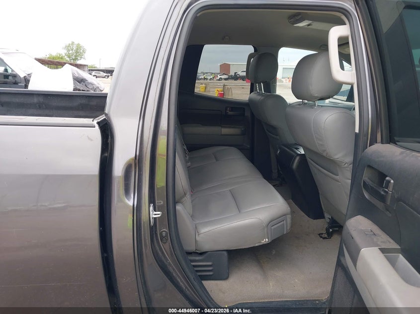 2011 Toyota Tundra VIN 5TFRM5F16BX025987 IAAI salvage auction — SIDE, Salvage (Texas), sold $2,250 on 2026-07-22 (photo 8)