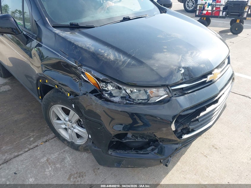 2020 Chevrolet Trax VIN KL7CJKSB6LB091401 IAAI salvage auction — FRONT END, Salvage (Indiana), sold $1,850 on 2026-07-10 (photo 6)