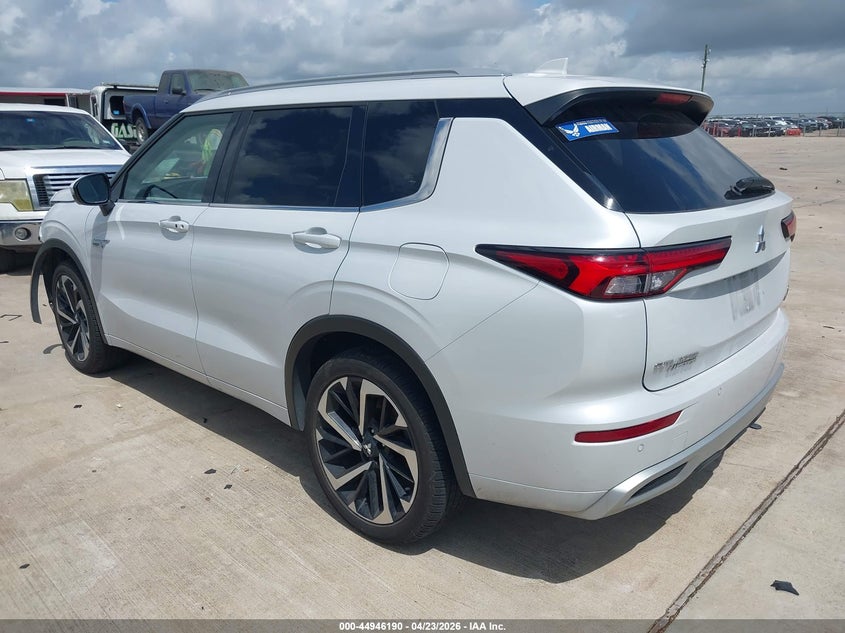 2024 Mitsubishi Outlander VIN JA4T5WA97RZ044370 IAAI salvage auction — FRONT END, Salvage Title, sold $14,950 on 2026-07-10 (photo 3)