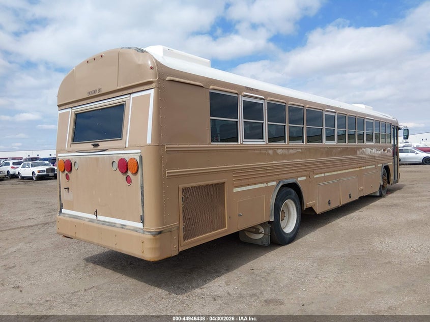 2015 Blue bird School bus / transit bus VIN 1BABNBPA3FF311037 IAAI salvage auction — NORMAL WEAR, SF97 (North Dakota), sold $2,550 on 2026-07-09 (photo 4)